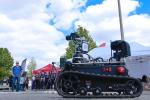 Kis méretű, lánctalpas robot a Lángtérben